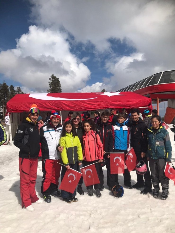 Isparta Davraz Kayak Kızak Takımından Türkiye dereceleri