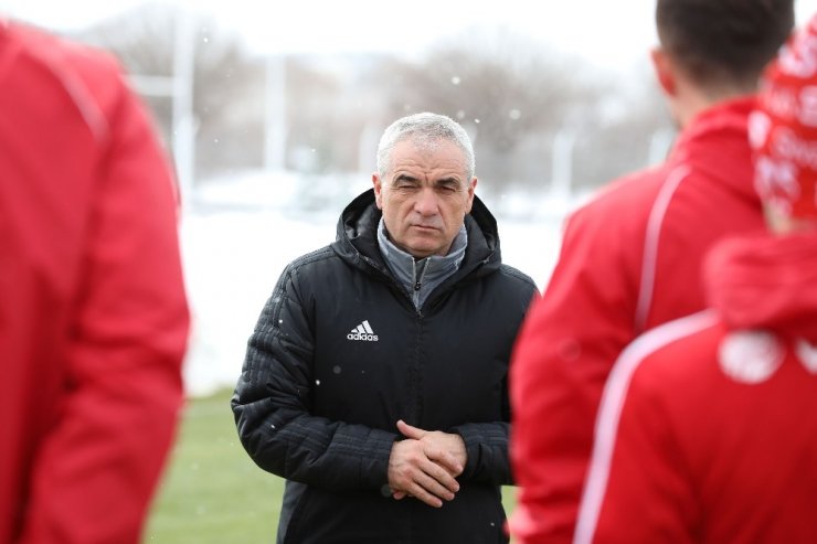 Sivasspor’da korona virüs izni