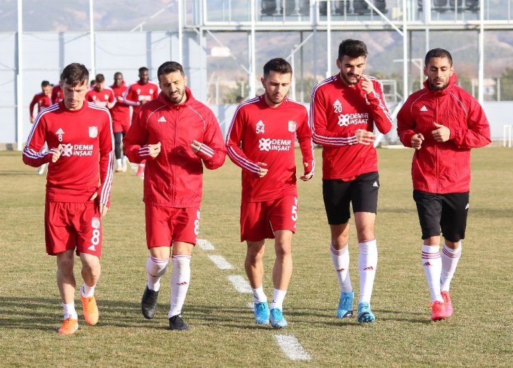 Sivasspor’da korona virüs izni