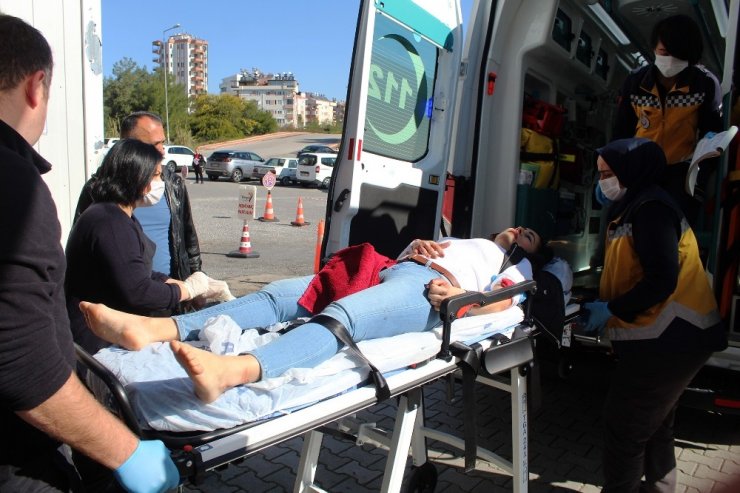 Antalya’da eski eşini takip edip silahla vurdu