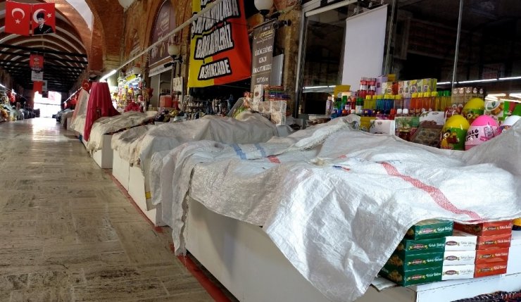 Tarihi çarşı esnafının yüzde 90’ı dükkan açmıyor
