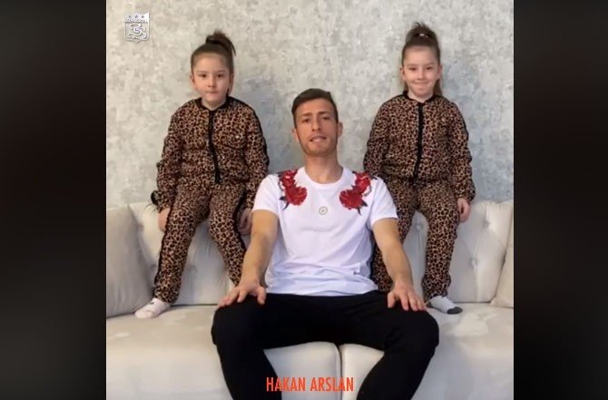 Rıza Çalımbay ve futbolculardan “evde kal” çağrısı