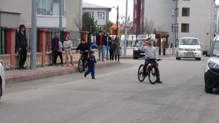 Polisin uzun uğraşı intihardan vazgeçirdi