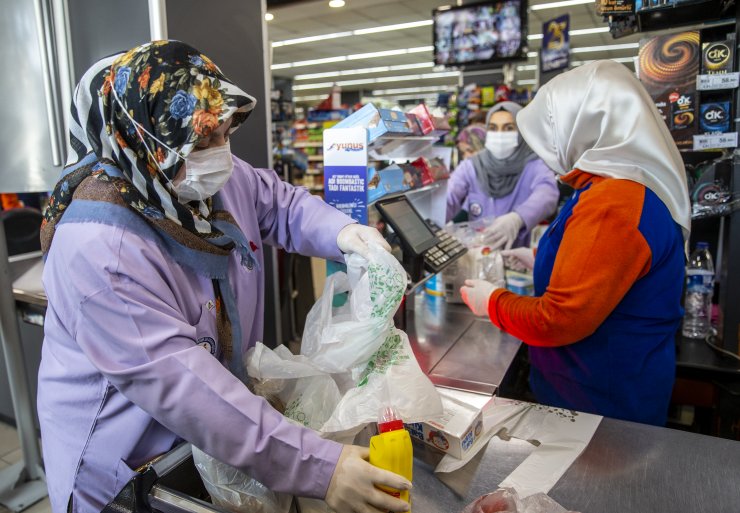 Başkentte yaşlı ve hastaların ihtiyaçları karşılanıyor