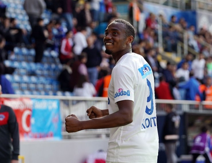 Fode Koita’dan mesaj var: "Herkes evinde kalsın!"