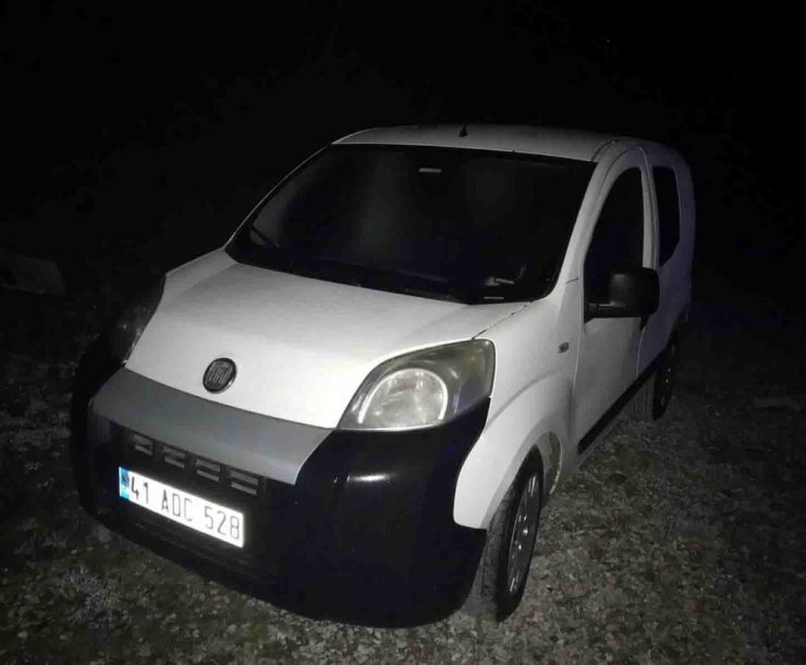 Sakarya’da sinyalizasyon kablosu çalmaya çalışan 4 şahıs gözaltına alındı