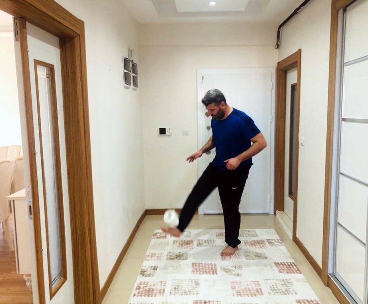 Yeni Malatyaspor’un emektar isimleri de tuvalet kağıdı sektirdi