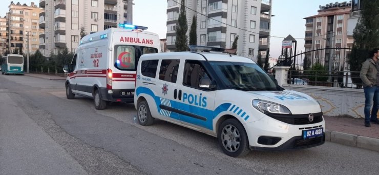 Komşular arasında kavga: 2 yaralı