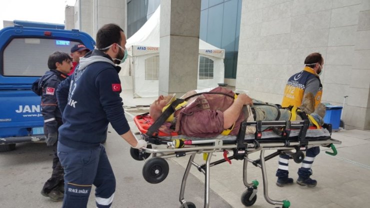 Toprak kayması sonucu 1 işçi yaralandı