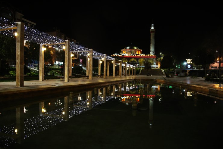 Ege'deki camilerde salgının son bulması için dua edildi