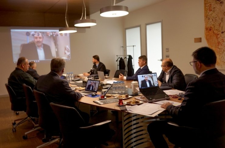 MÜSİAD İzmir: "Tedbirimizi aldık, durmak yok"