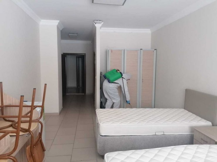 Erzurum'da öğrenci yurtları Kovid-19'a karşı dezenfekte edildi