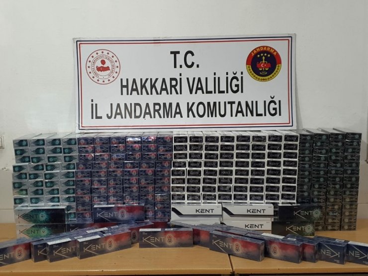 Hakkari’de 1 kilo 300 gram eroin ile 26 adet av tüfeği ele geçirildi