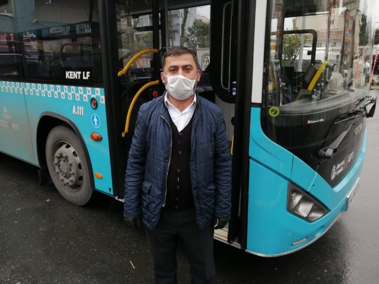 Halk otobüsü şoföründen korona virüs mücadelesinde örnek davranış