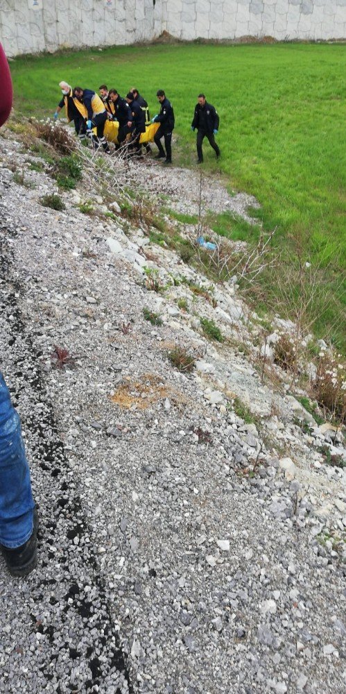 50 metre sürüklenen araçtan cansız bedeni çıktı