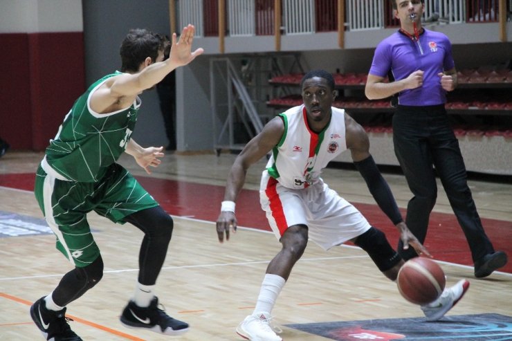 Semt77 Yalovaspor’un yabancıları ülkelerine gitmedi