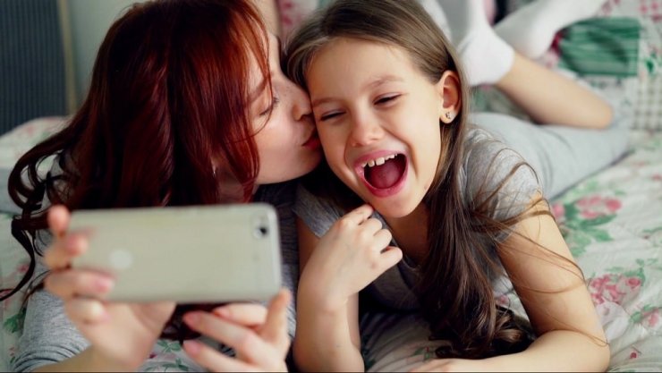 Sabret Türkiye, “Evde Hayat Var”