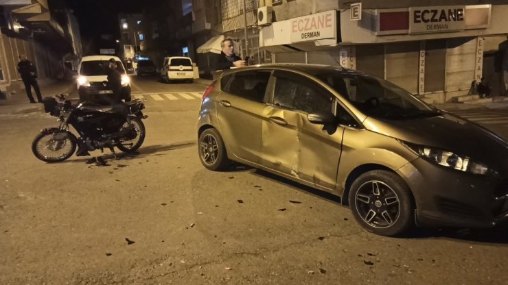 Gercüş’te motosiklet ile otomobil çarpıştı: 1 yaralı