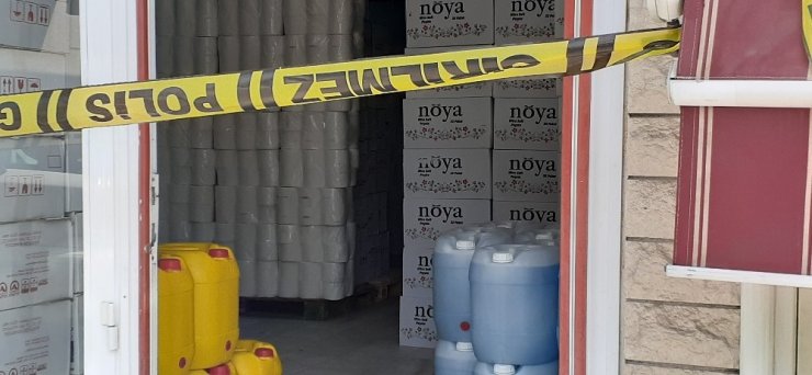Keçiören’de 3 ton sahte dezenfektan ele geçirildi