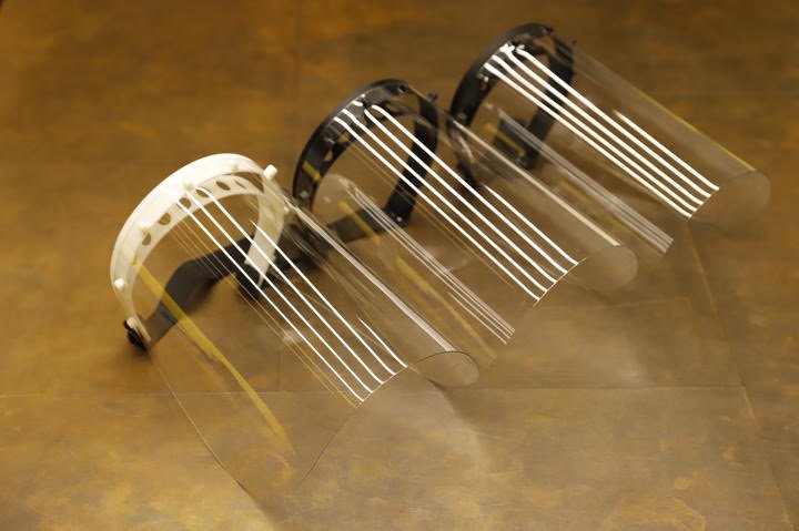 Otomotiv ihracatçılarından sağlık çalışanlarına 2 bin 500 yüz kalkanı desteği