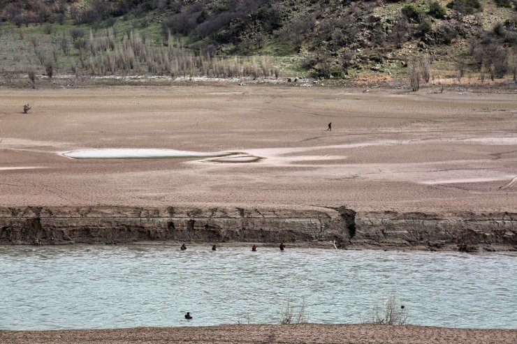 Tunceli’de ekipler 2 kaybı birlikte arıyor
