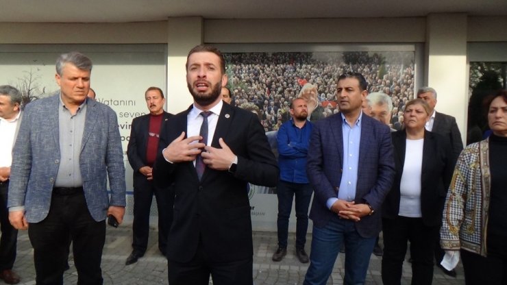Kadir Aydar: "Hukuki olmayan bir kararla mazbatam iptal edildi"