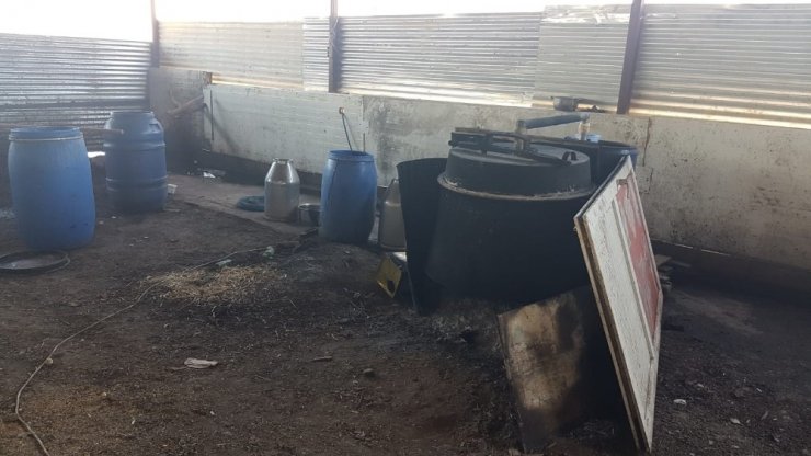 Adana’da 665 litre kaçak içki ele geçirildi