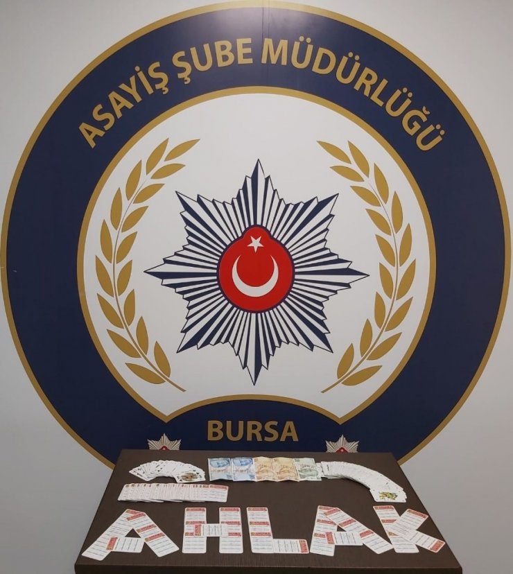 Bursa’da kumarhane operasyonu