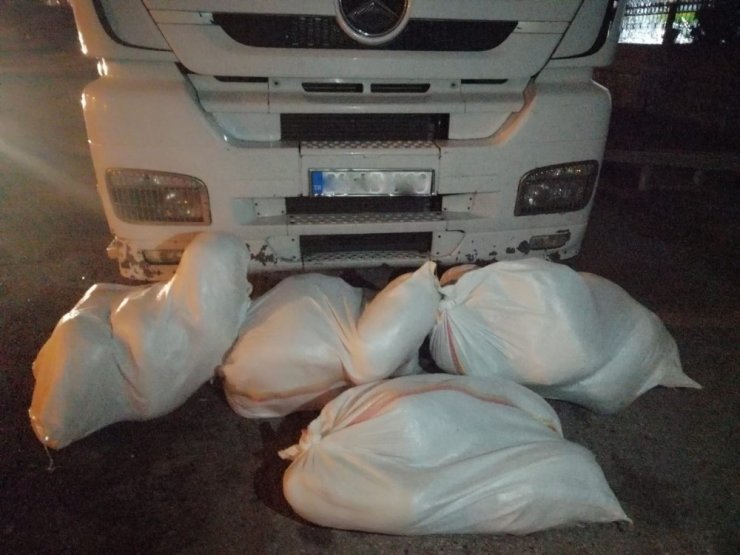 Diyarbakır’da 114 kilo esrar ele geçirildi