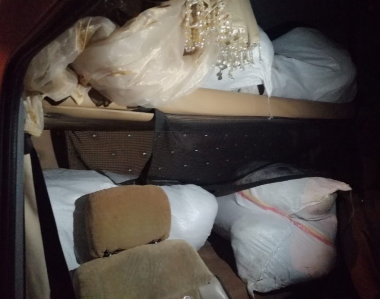 Diyarbakır’da 114 kilo esrar ele geçirildi