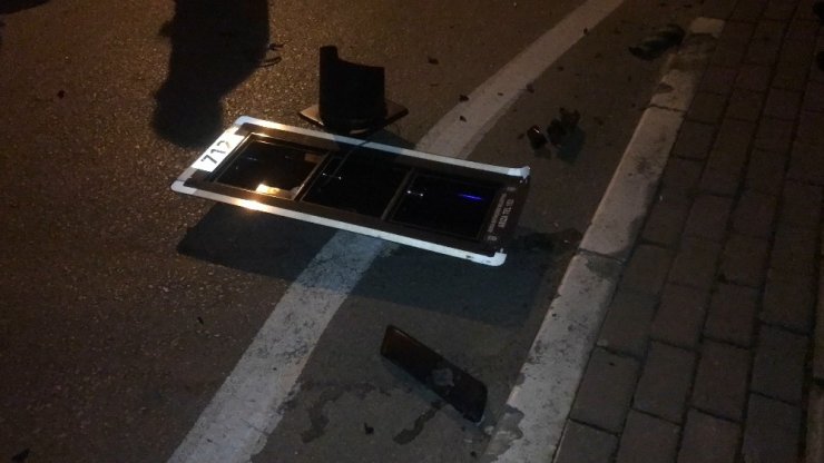Alkol metreyi üflemeyen sürücü polisleri çileden çıkardı