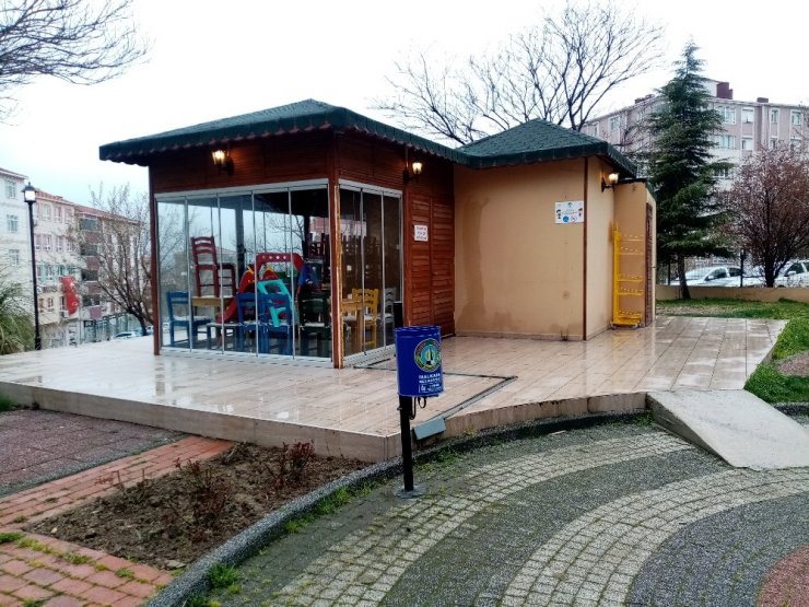 Kafeteryaya giren hırsızlara suçüstü