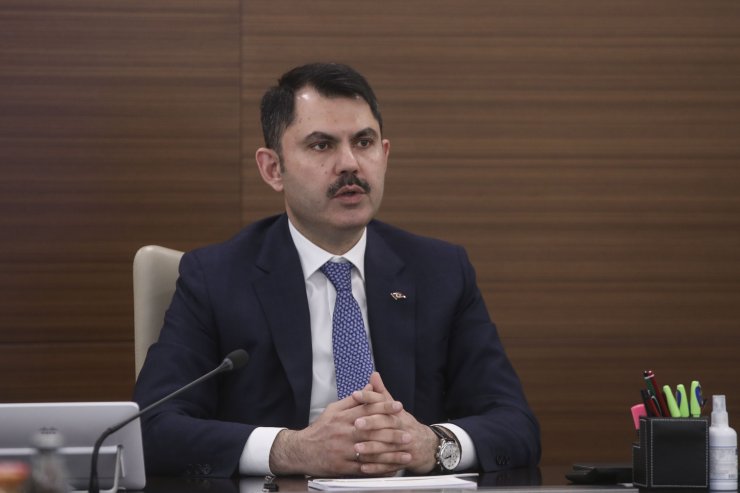 Bakan Kurum, 6 aylık maaşını "Milli Dayanışma Kampanyası"na bağışladı: