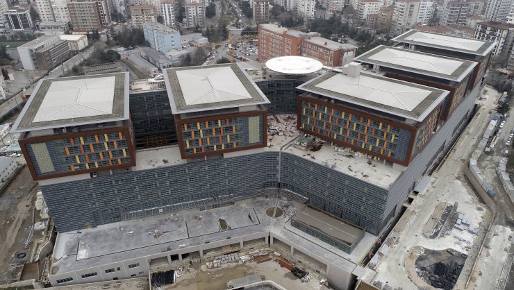 İstanbul'un şehir hastanelerinde hizmet yarışı için geri sayım başladı