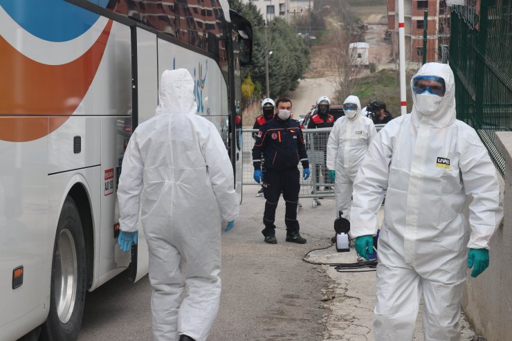 Yurt dışından getirilen 206 kişi Bursa'da yurtlara yerleştirildi