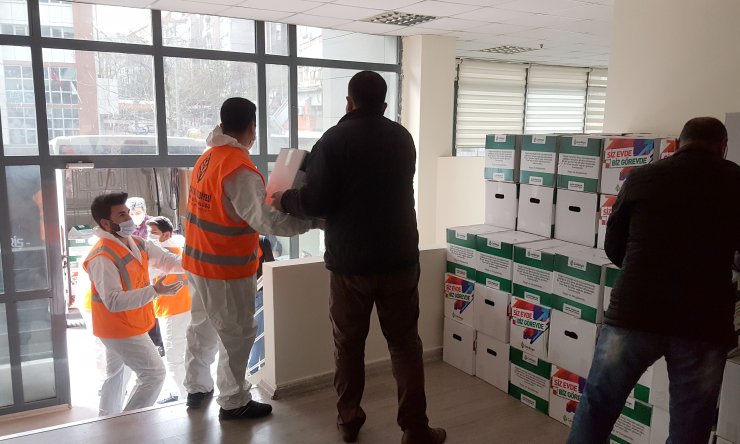 Çankaya Belediyesi 2 bin haneye gıda yardımına başladı