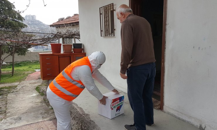 Çankaya Belediyesi 2 bin haneye gıda yardımına başladı