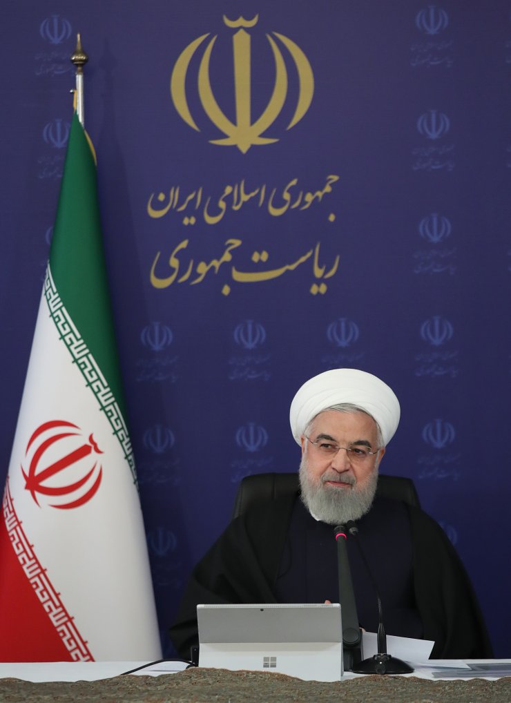 İran Cumhurbaşkanı Ruhani: "Koronavirüs salgını ABD'ye yaptırımları kaldırmak için fırsat sundu"