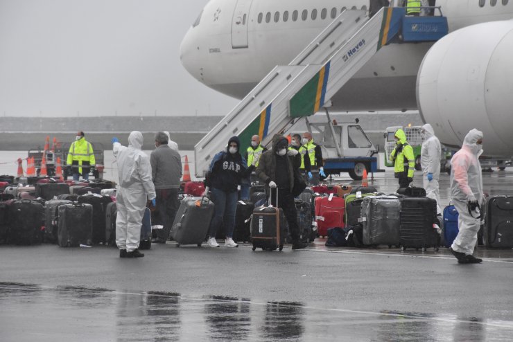 Kuveyt'teki Türk işçiler Türkiye'ye getiriliyor