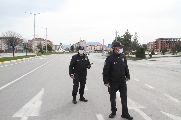 Beyşehir'de koronavirüs tedbirlerine uymayan kişilere ceza yağdı