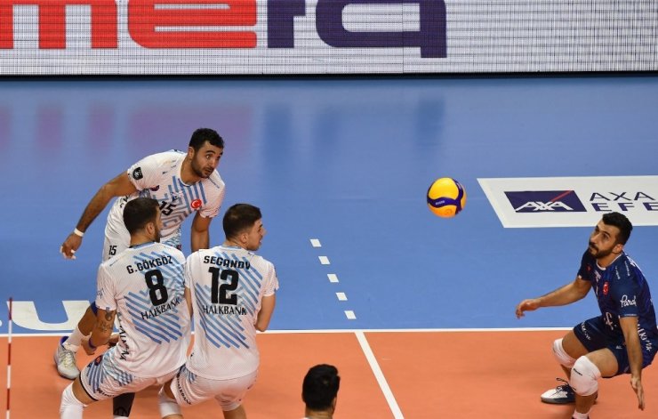 Halkbank Erkek Voleybol Takımı oyuncusu Volkan Döne: “Halkbank daha güçlü dönecektir”