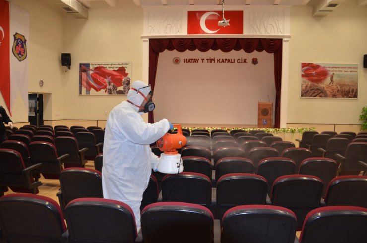 Hatay'daki ceza infaz kurumlarında Kovid-19'a karşı sıkı tedbirler alındı