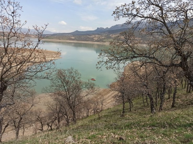 Tunceli’de baraj gölünde ceset bulundu