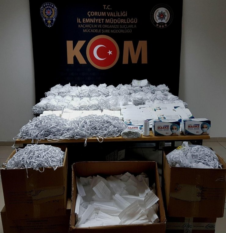 Maske fırsatçılarına polis baskını