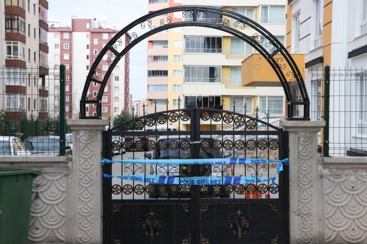Kayseri'de bir bina Kovid-19 nedeniyle karantinaya alındı