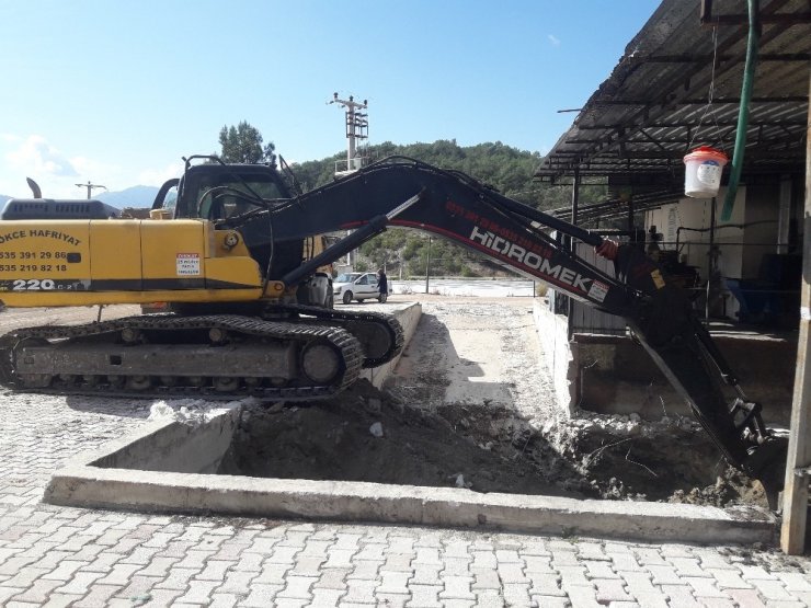 Kumluca zeytinyağı fabrikasının kapasitesi arttırılıyor