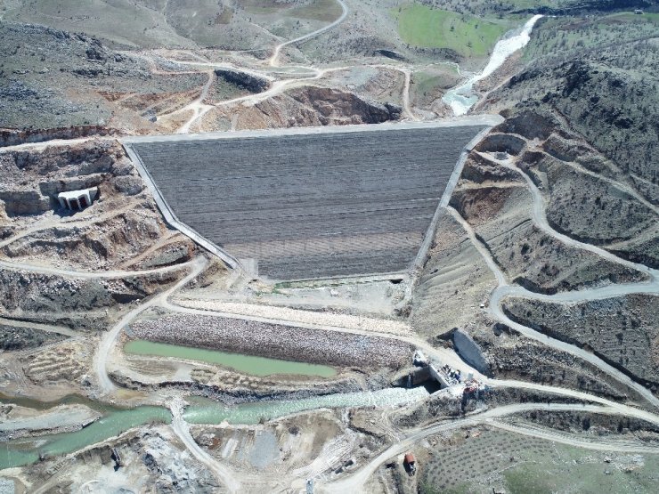 Çermik Kale Barajında çalışmalar devam ediyor