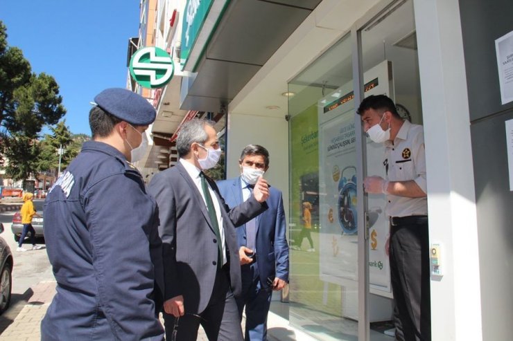 Tosya Kaymakamı virüs tedbirlerini denetledi