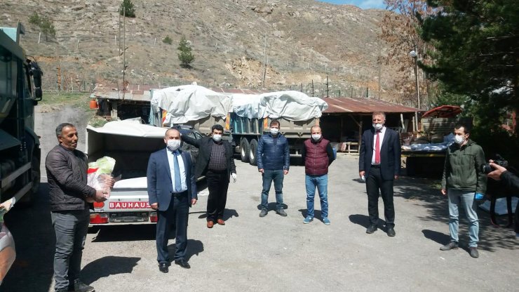 Zara'da çiftçilere tohum dağıtıldı