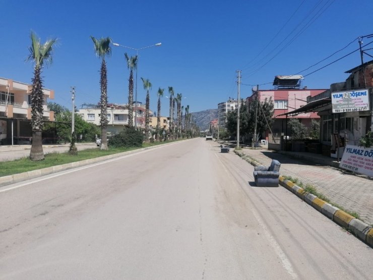 Mobil fırınlar sahada, polisler devriyede